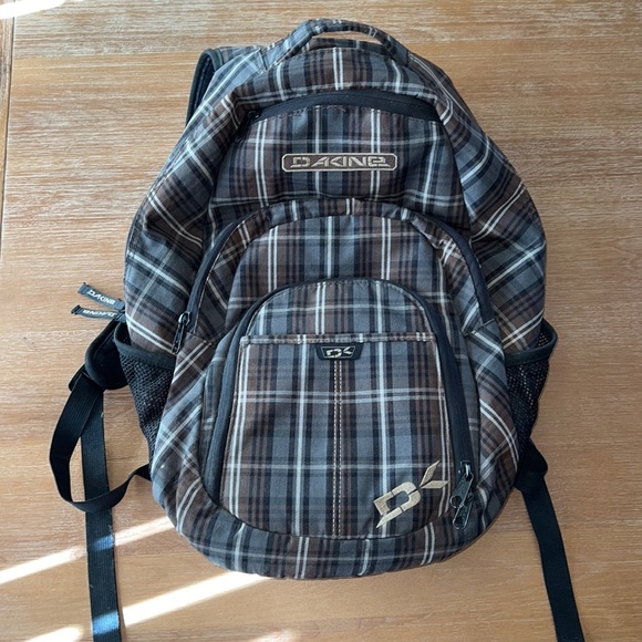 Dakine Other - Dakine campus backpack. Brown plaid